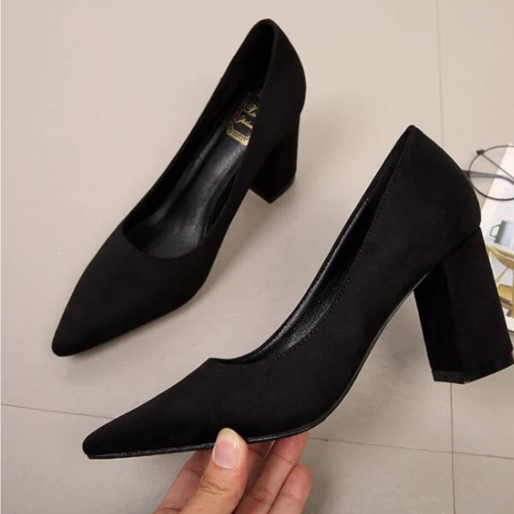Women's Black Heels, suede like material, NIB
